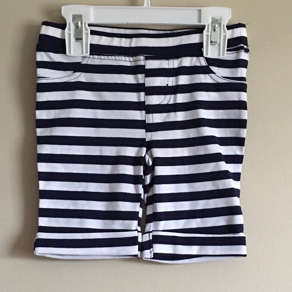 Epic Threads Little Girl Blue/White Striped Shorts size 3T.